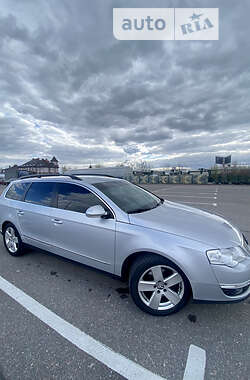 Универсал Volkswagen Passat 2009 в Львове