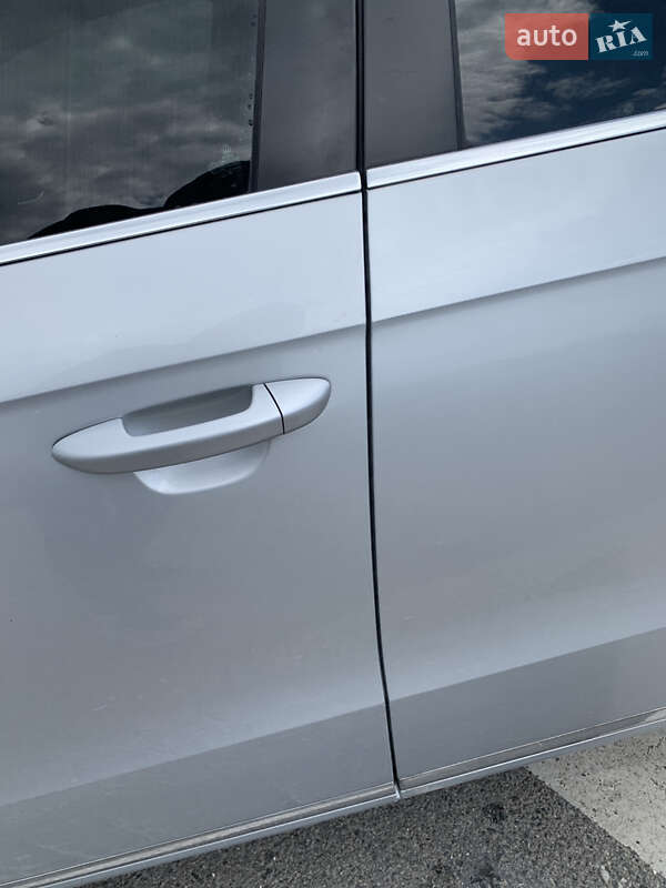 Универсал Volkswagen Passat 2011 в Хмельницком