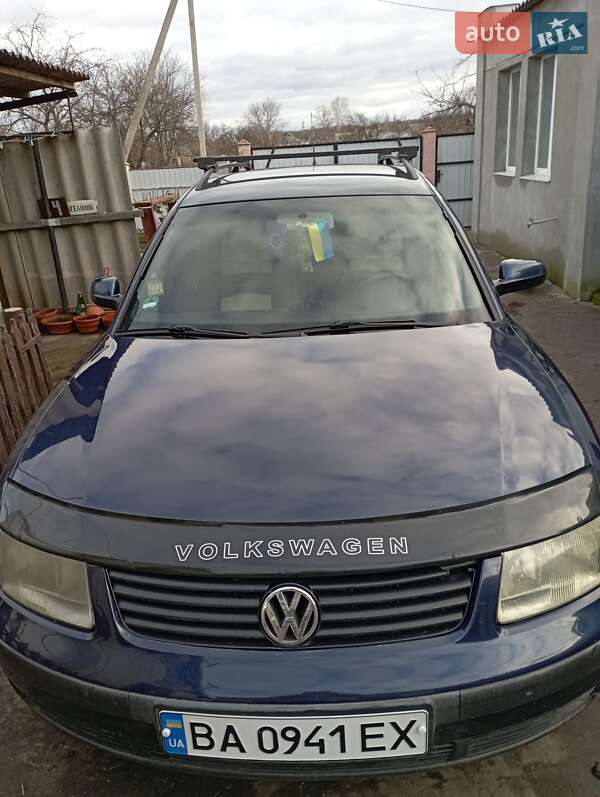 Универсал Volkswagen Passat 1999 в Новомиргороде