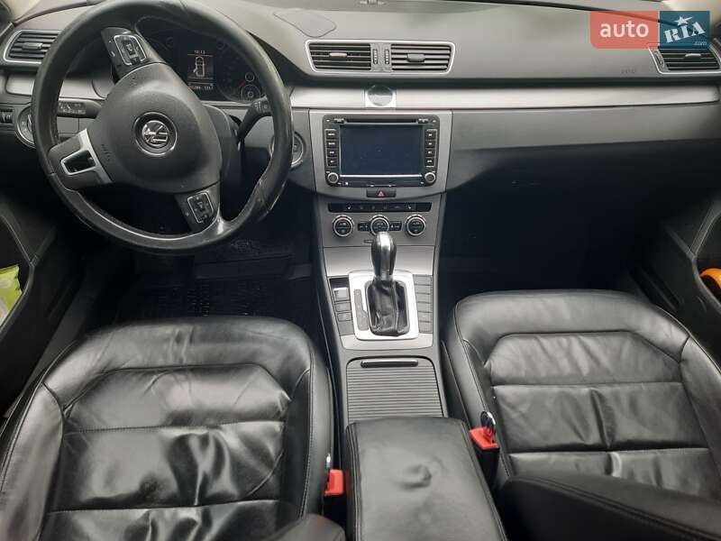 Универсал Volkswagen Passat 2013 в Киеве фото 14 Универсал Volkswagen Passat 2013 в Киеве