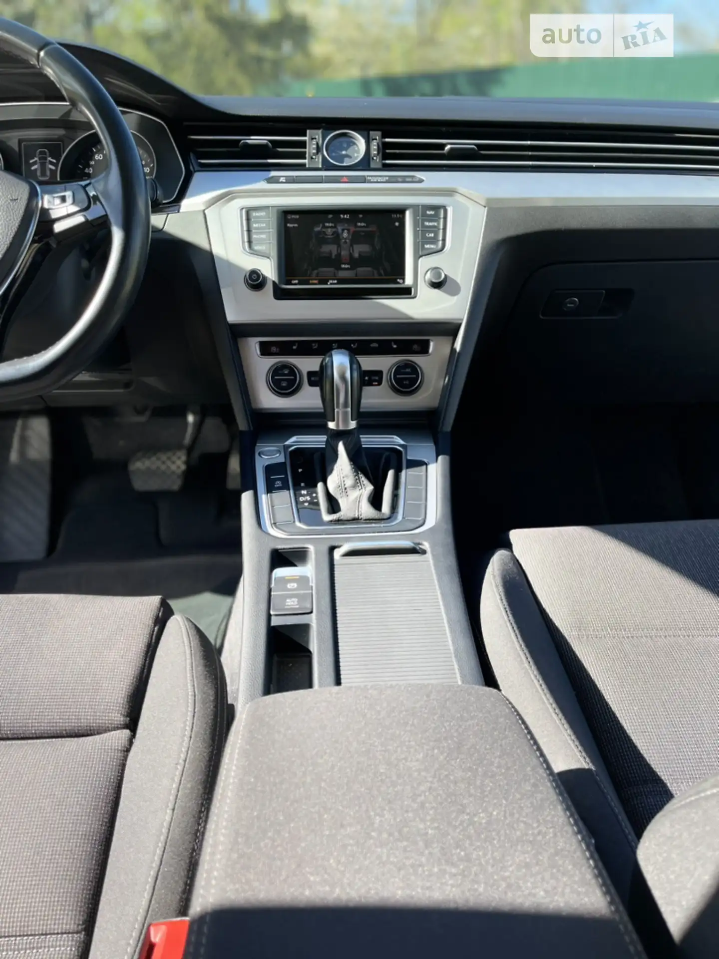 2015 Volkswagen Passat - мініатюра 28