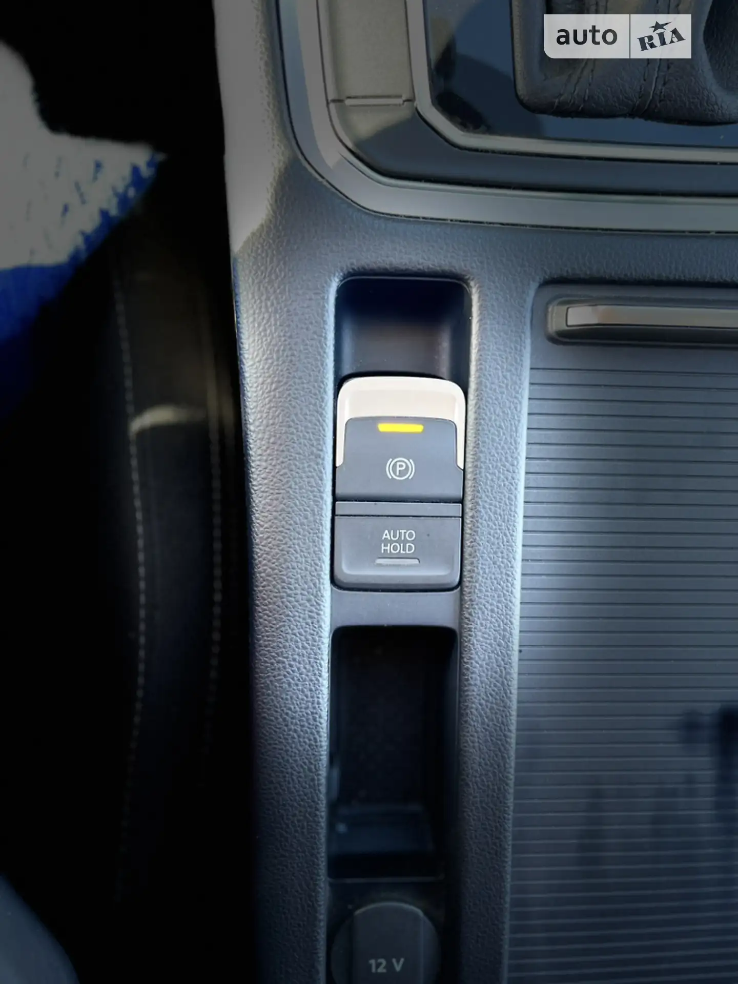 2015 Volkswagen Passat - мініатюра 31