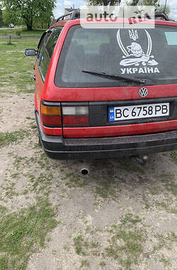Универсал Volkswagen Passat 1989 в Червонограде