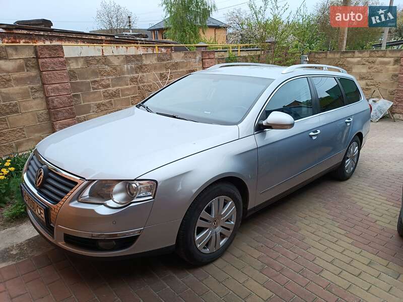 Универсал Volkswagen Passat 2008 в Луцке