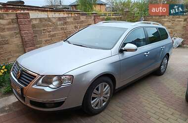 Универсал Volkswagen Passat 2008 в Луцке