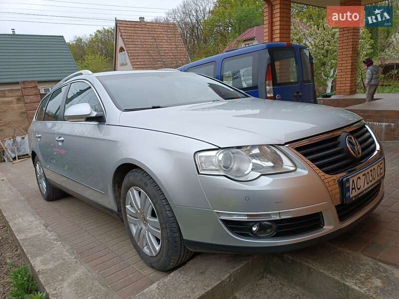 Универсал Volkswagen Passat 2008 в Луцке