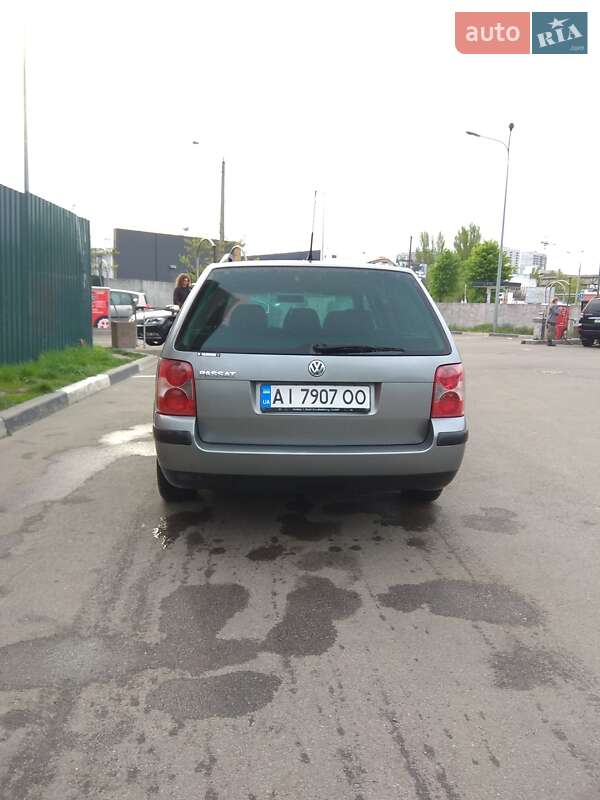 Універсал Volkswagen Passat 2003 в Києві