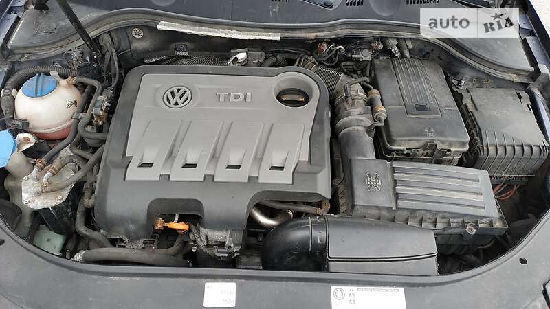 Универсал Volkswagen Passat 2011 в Овруче