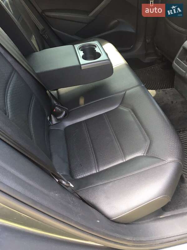 Седан Volkswagen Passat 2015 в Великой Багачке фото 5 Седан Volkswagen Passat 2015 в Великой Багачке