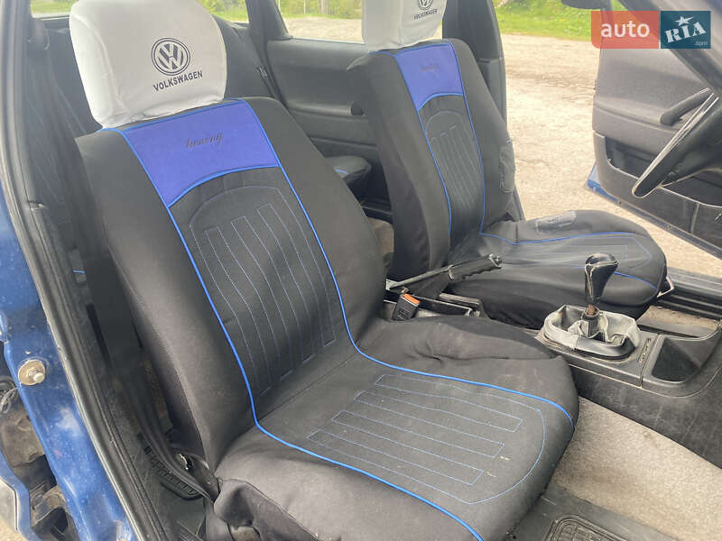 Универсал Volkswagen Passat 1989 в Корце