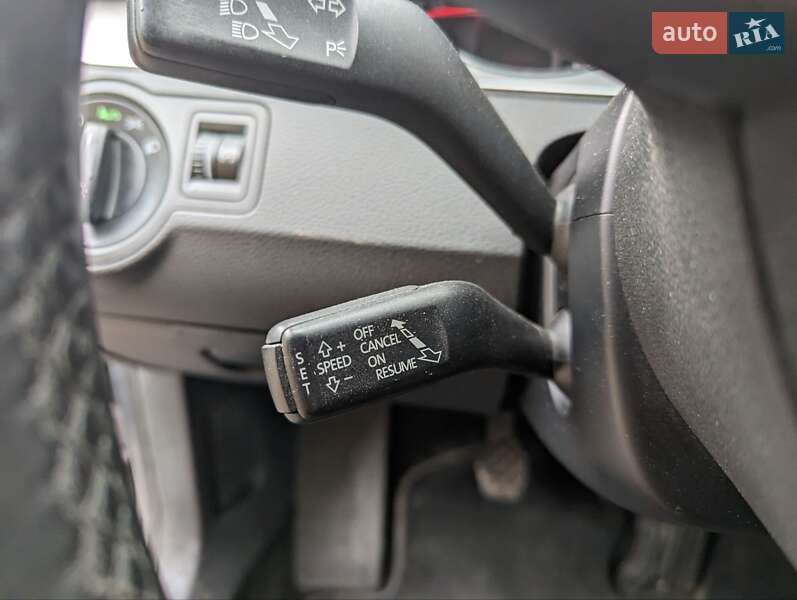 Універсал Volkswagen Passat 2008 в Снятині