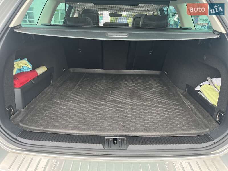 Универсал Volkswagen Passat 2016 в Ужгороде