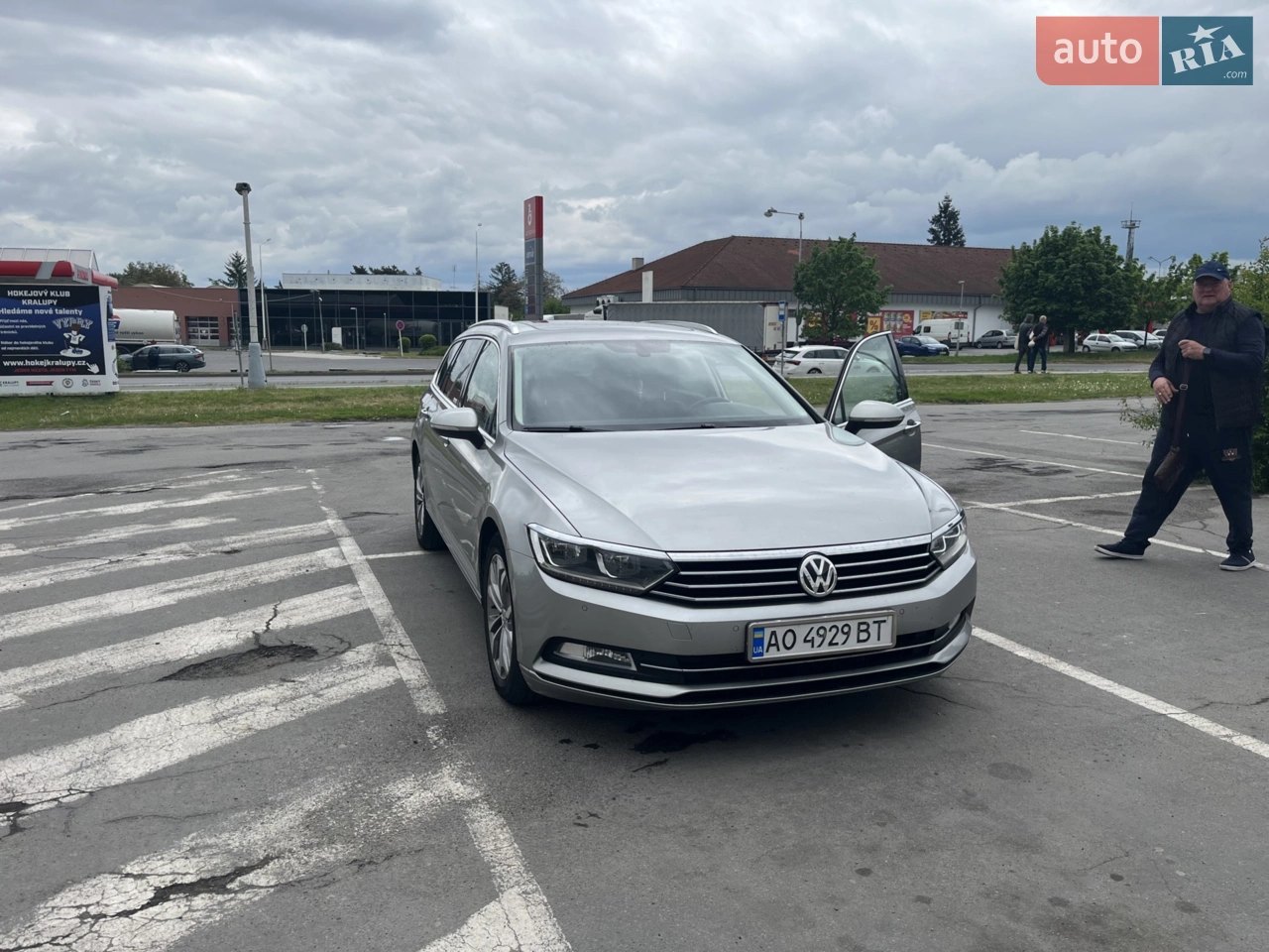 2016 Volkswagen Passat - мініатюра 10