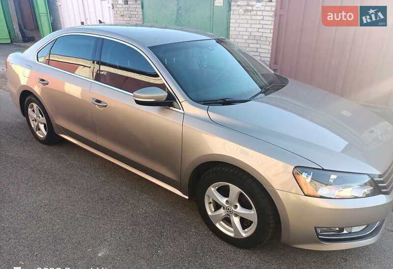 Седан Volkswagen Passat 2015 в 