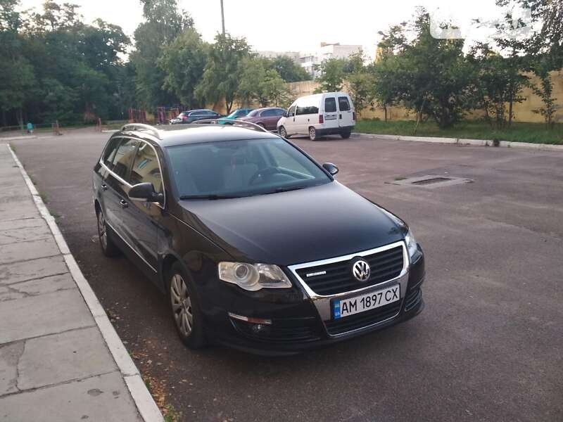 Универсал Volkswagen Passat 2009 в Коростене