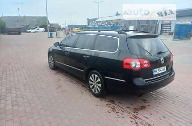 Універсал Volkswagen Passat 2009 в Сарнах