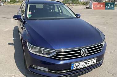 Универсал Volkswagen Passat 2017 в Запорожье