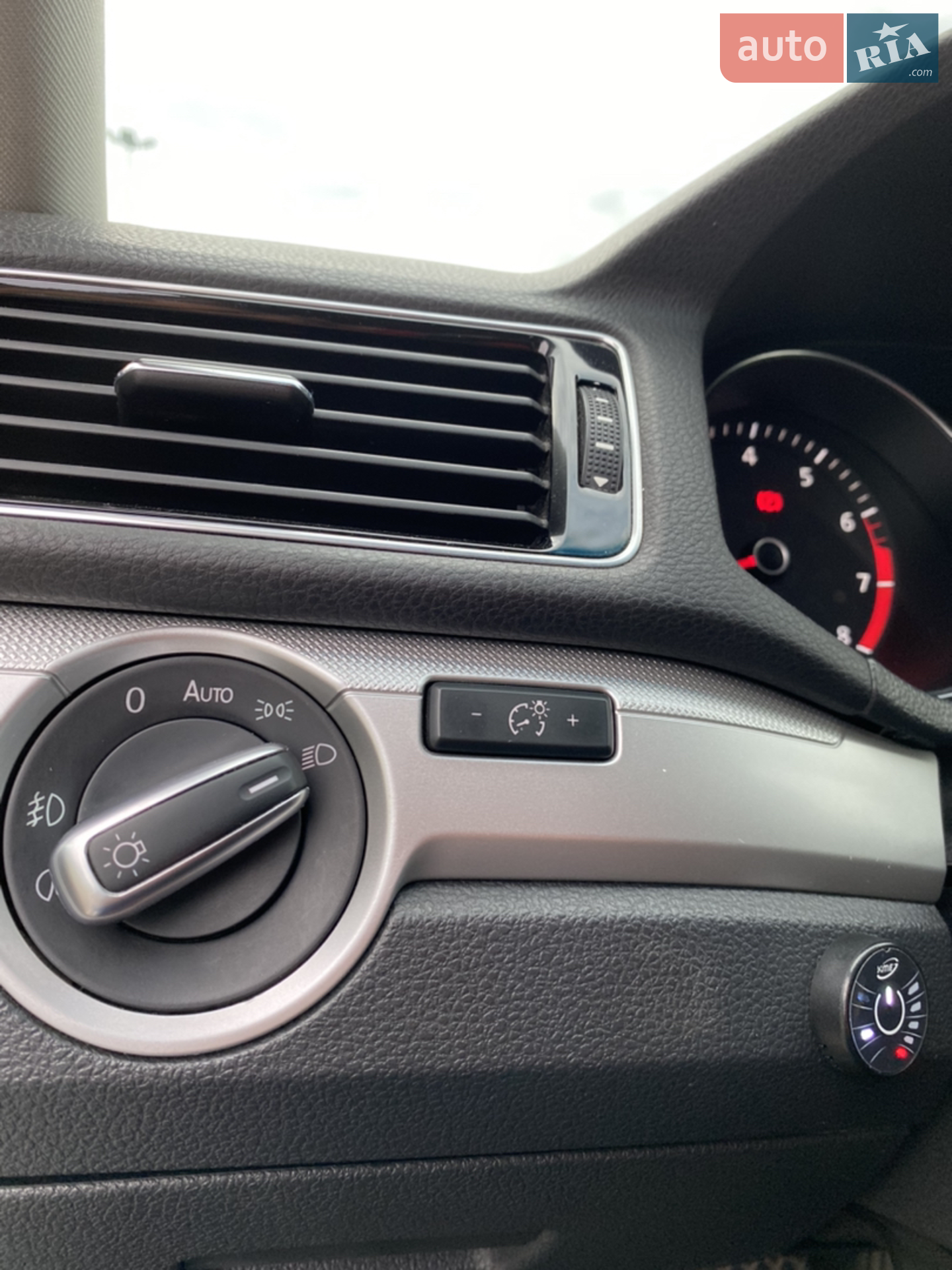 2016 Volkswagen Passat - мініатюра 18
