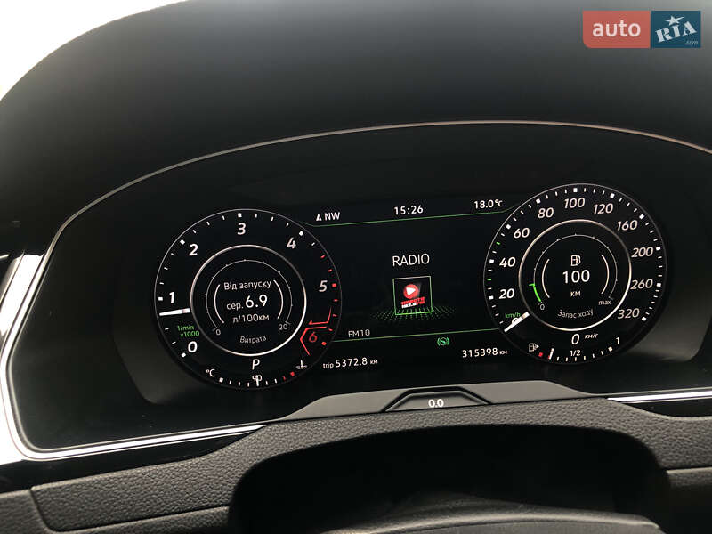 Универсал Volkswagen Passat 2017 в Киеве