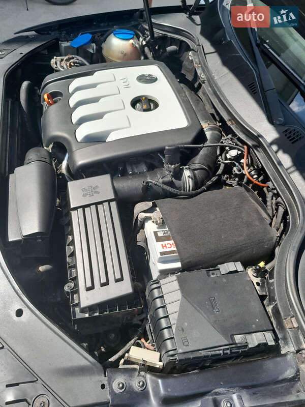 Універсал Volkswagen Passat 2007 в Чернівцях