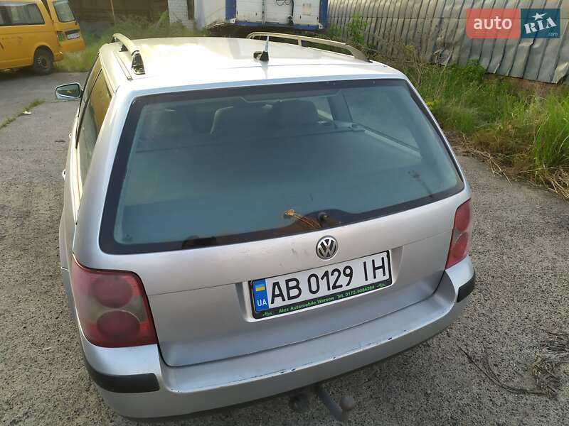 Универсал Volkswagen Passat 2000 в Ладыжине