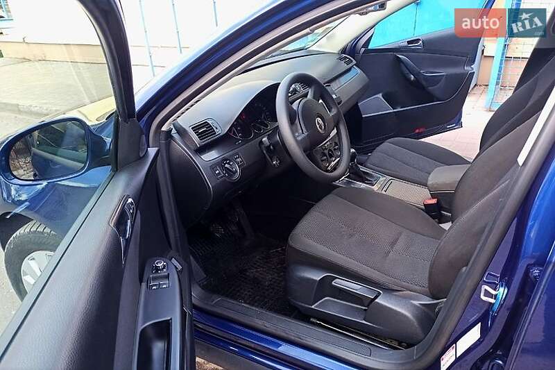 Універсал Volkswagen Passat 2005 в Києві