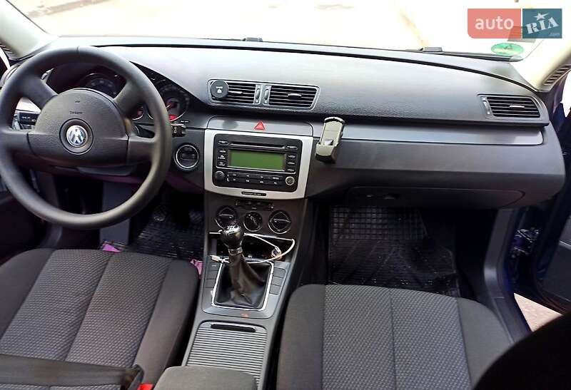 Універсал Volkswagen Passat 2005 в Києві