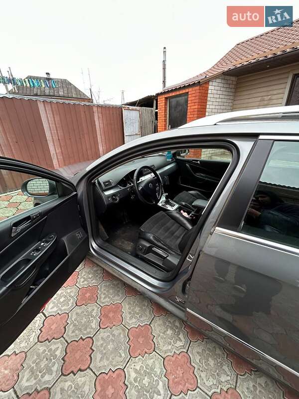 Універсал Volkswagen Passat 2006 в Харкові
