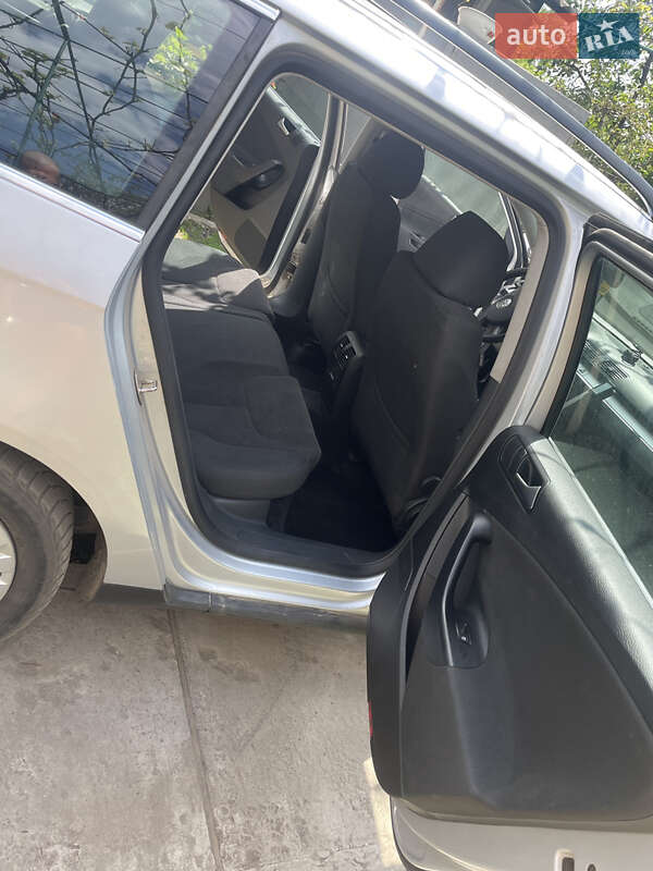 Универсал Volkswagen Passat 2009 в Полтаве