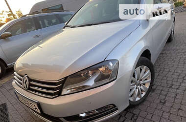 Volkswagen Passat 2013