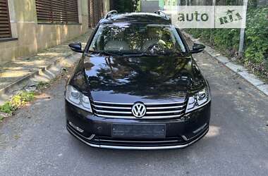Универсал Volkswagen Passat 2011 в 