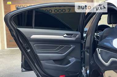 Седан Volkswagen Passat 2020 в 