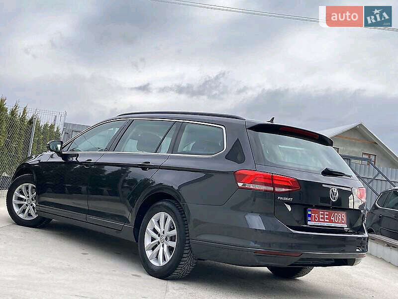 Универсал Volkswagen Passat 2017 в Бориславе
