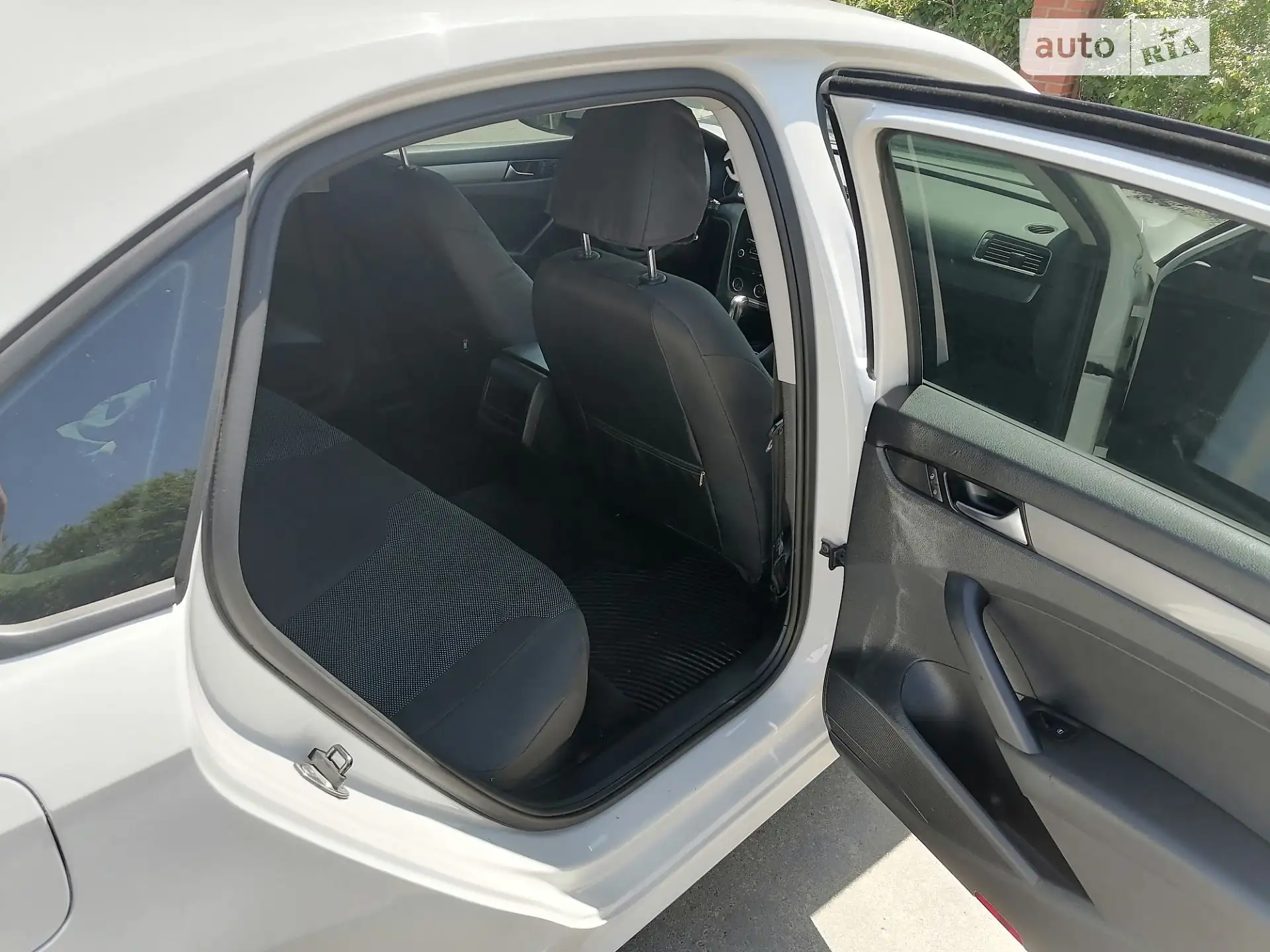 2014 Volkswagen Passat - мініатюра 15