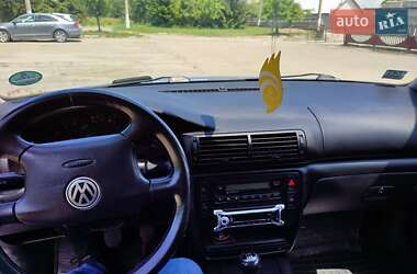Универсал Volkswagen Passat 1998 в 
