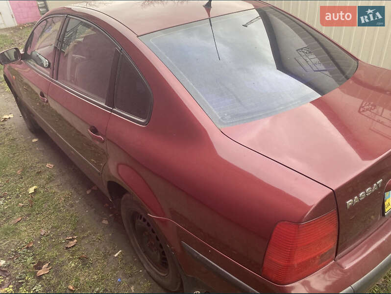 Седан Volkswagen Passat 1998 в Борисполі