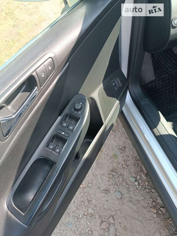 Седан Volkswagen Passat 2008 в Шостке