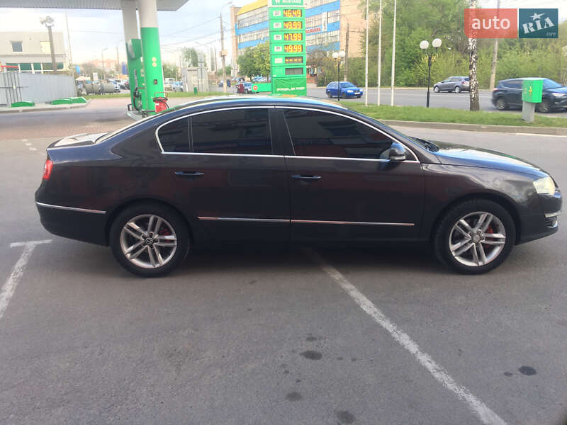 Седан Volkswagen Passat 2005 в Вінниці