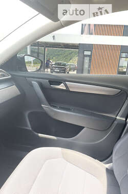 Универсал Volkswagen Passat 2013 в 