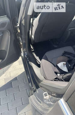 Универсал Volkswagen Passat 2013 в 