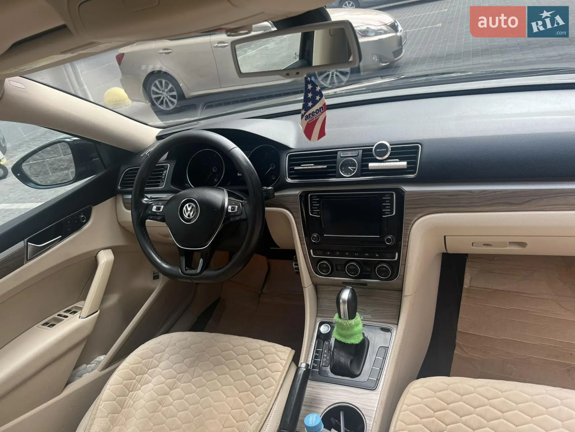2016 Volkswagen Passat - мініатюра 15
