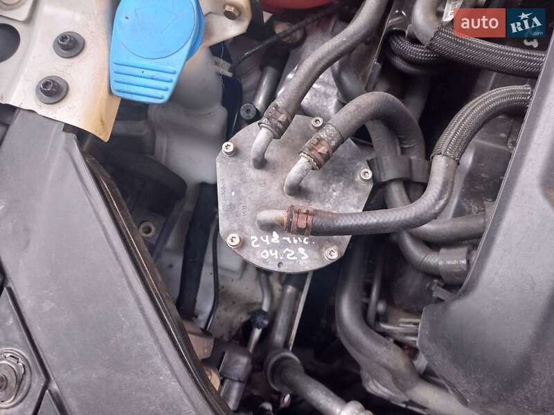 Універсал Volkswagen Passat 2013 в Одесі