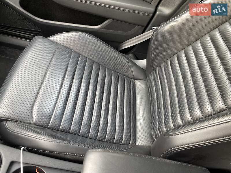 Універсал Volkswagen Passat 2015 в Бершаді