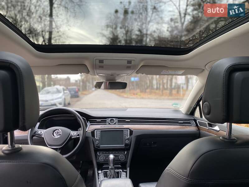 Універсал Volkswagen Passat 2015 в Бершаді