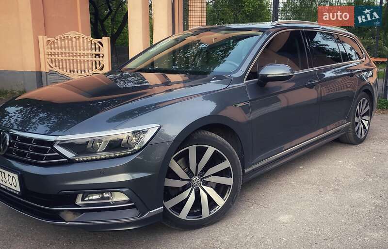Универсал Volkswagen Passat 2015 в Киеве