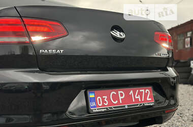 Седан Volkswagen Passat 2017 в Лубнах