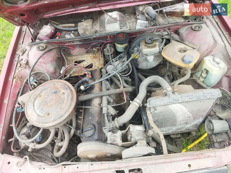 Универсал Volkswagen Passat 1985 в Житомире