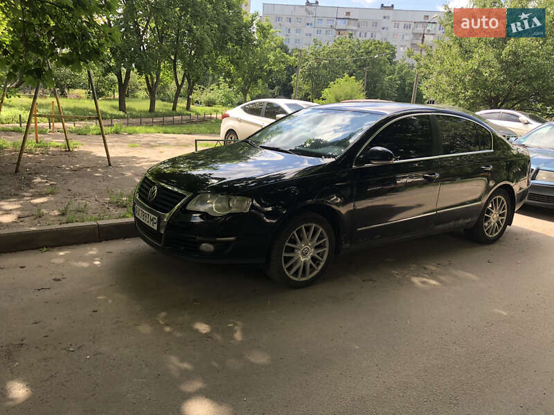 Седан Volkswagen Passat 2006 в Харькове