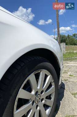 Седан Volkswagen Passat 2007 в 