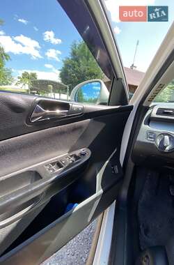 Седан Volkswagen Passat 2007 в 